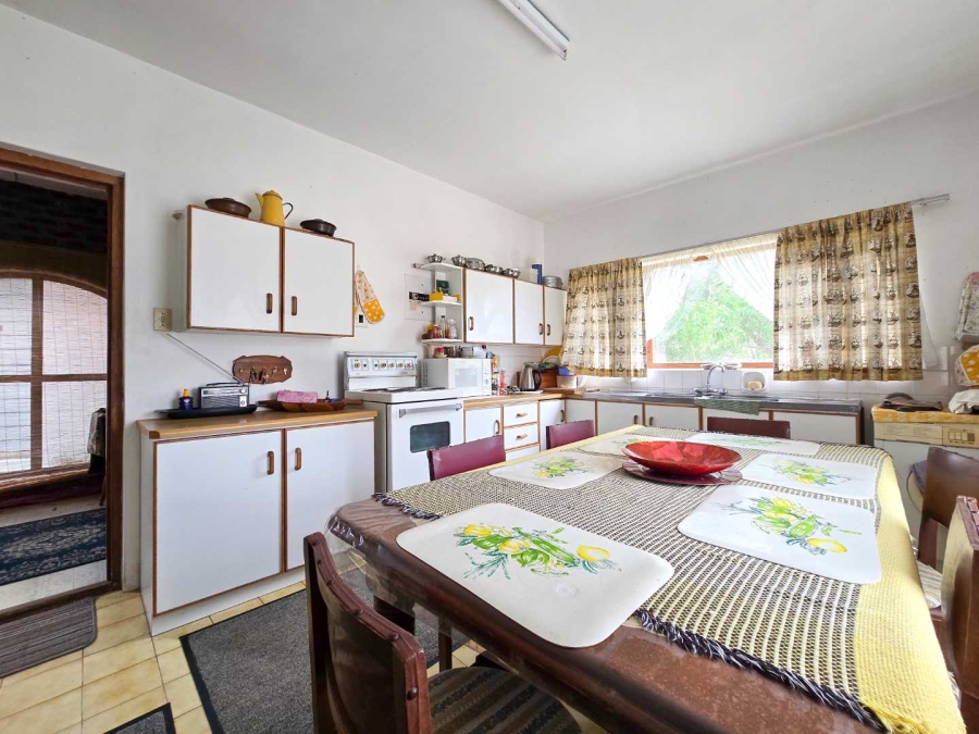 3 Bedroom Property for Sale in Stilbaai Oos Western Cape